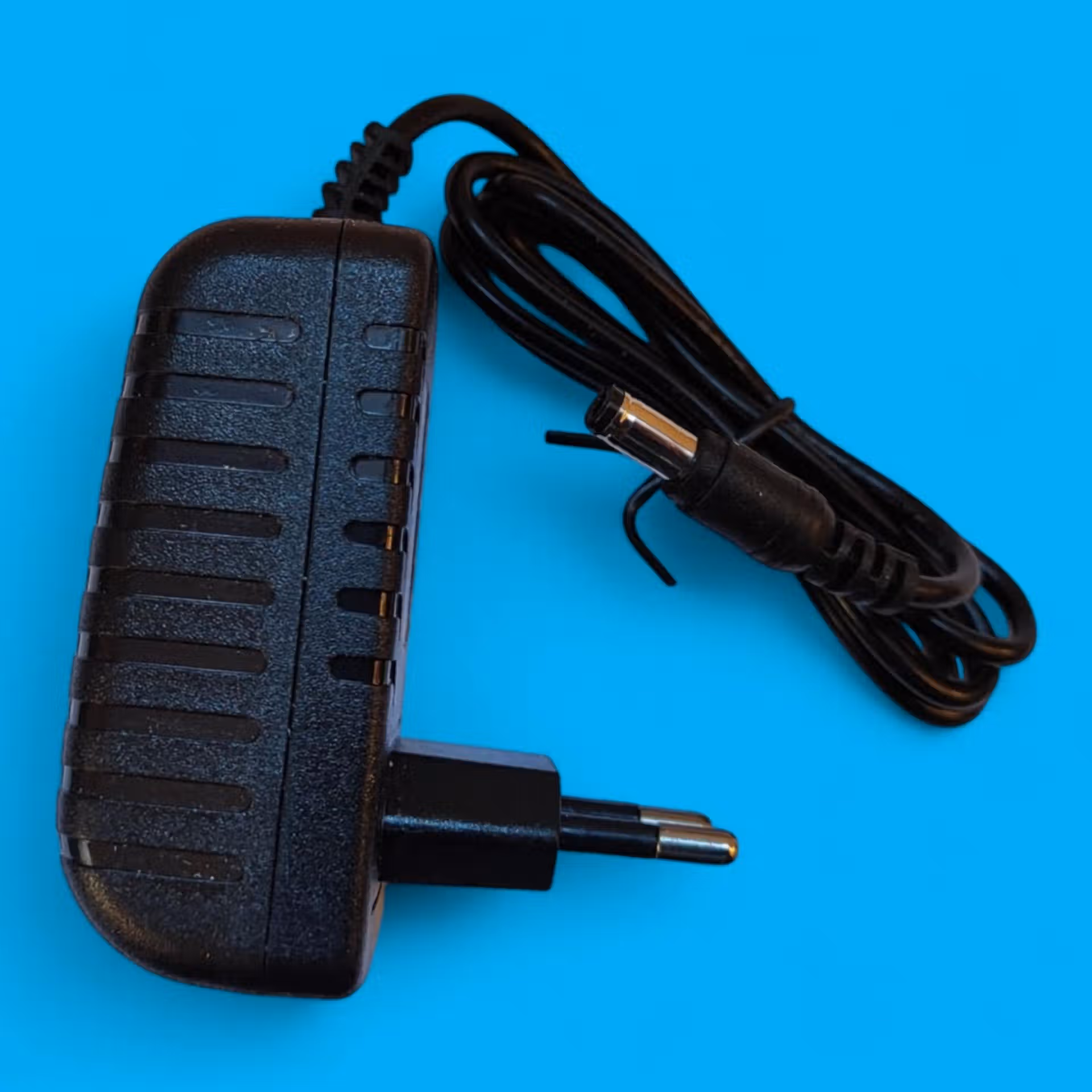 Alimentation 12V 3A pour filtre automatique ou oscillateur